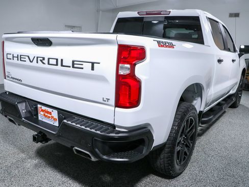 Used 2021 Chevrolet Silverado 1500 LT Trail Boss w/ Convenience Package II AWD/4WD image 7