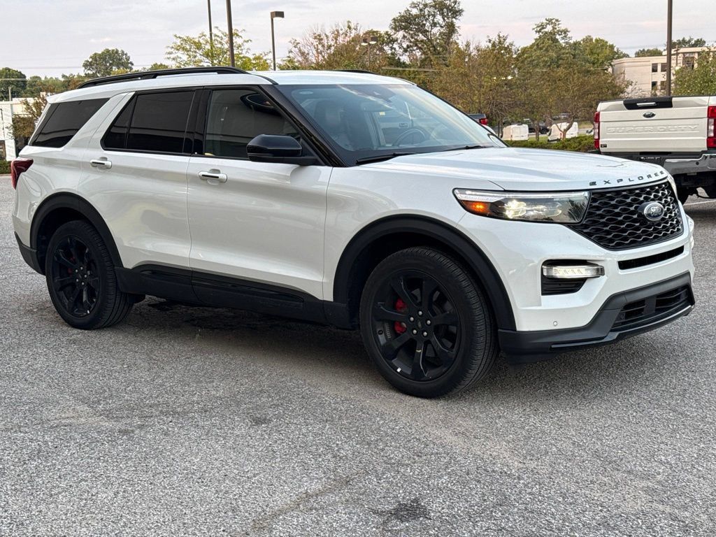 Used 2023 Ford Explorer ST w/ Equipment Group 401A AWD/4WD image 16