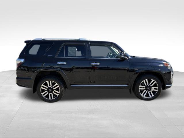 Used 2023 Toyota 4Runner Limited AWD/4WD image 9