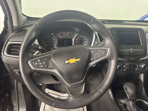 Used 2022 Chevrolet Equinox LT FWD image 22