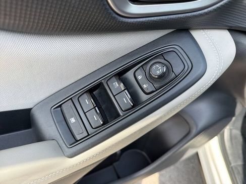 Used 2024 Subaru Forester AWD/4WD image 17