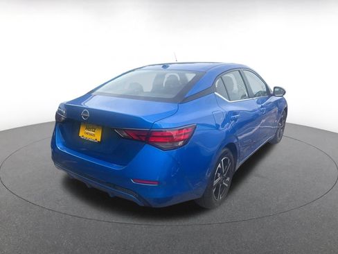 Used 2025 Nissan Sentra SV FWD image 6