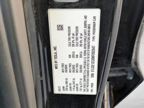 Used 2021 Tesla Model 3 Performance image 26
