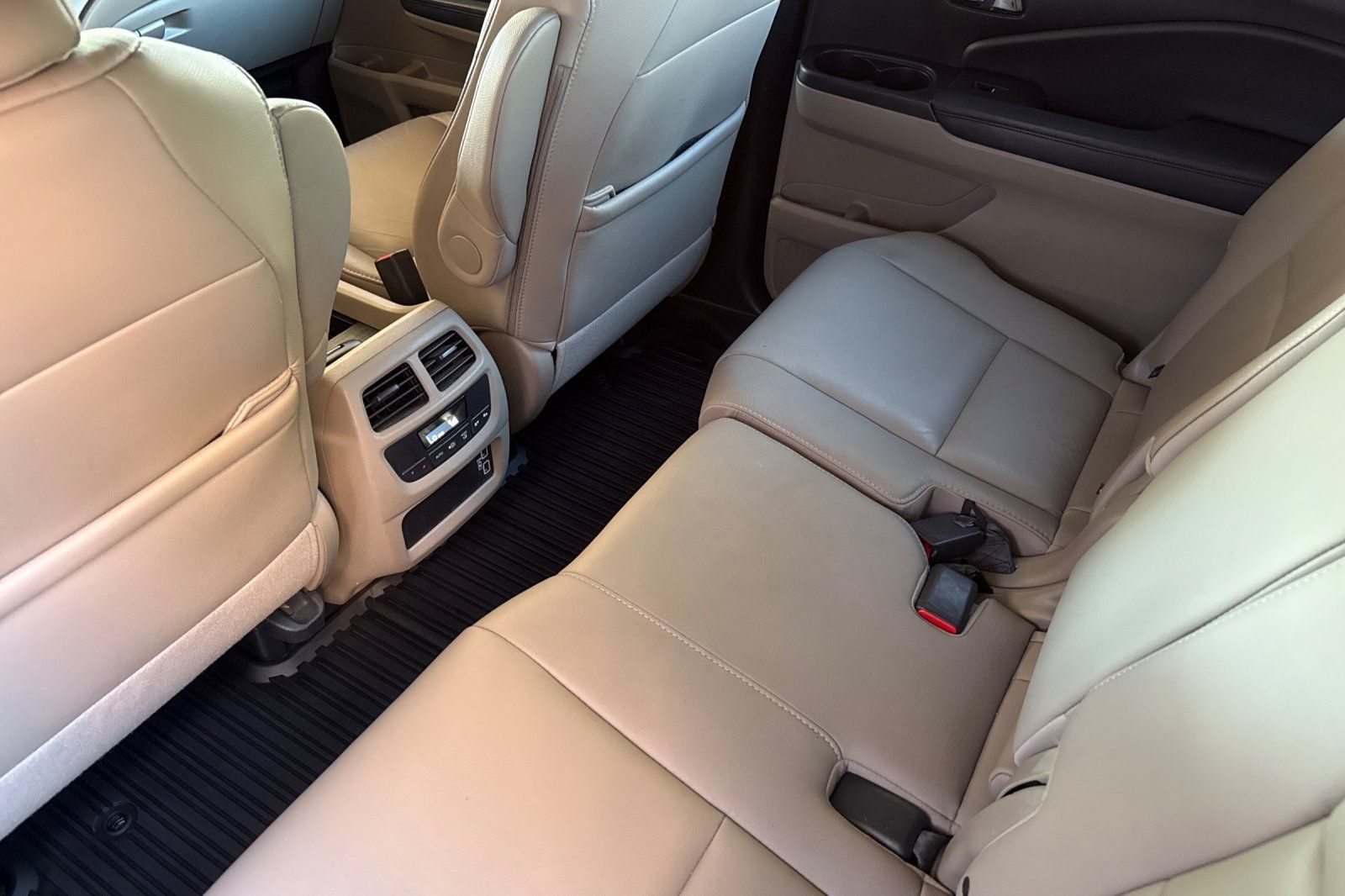 Used 2019 Honda Pilot EX-L image 12