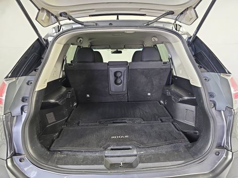 Used 2016 Nissan Rogue SV AWD/4WD image 12