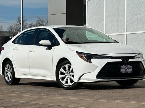 Certified 2024 Toyota Corolla LE image 2