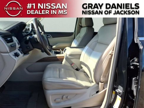 Used 2019 GMC Yukon Denali w/ Denali Ultimate Package RWD image 23
