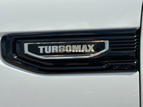 New 2026 GMC Sierra 1500 Elevation image 30