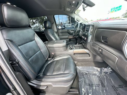 Used 2021 Chevrolet Silverado 1500 LT Trail Boss w/ Convenience Package II AWD/4WD image 27