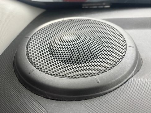 Used 2015 Chevrolet Spark LT image 37