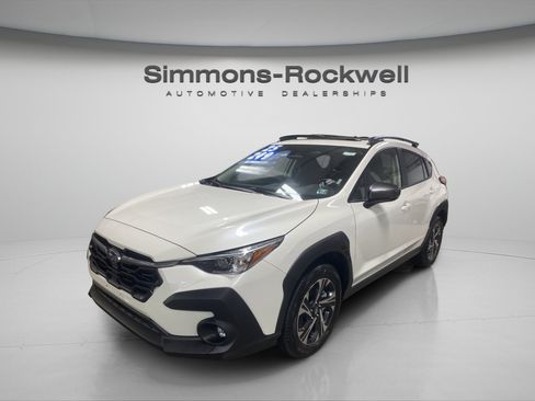 Used 2025 Subaru Crosstrek 2.5i Premium AWD/4WD image 1
