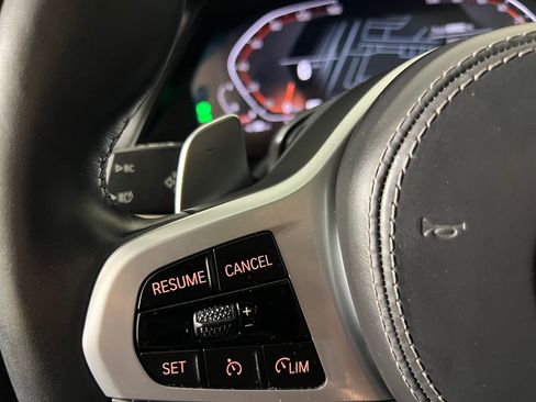 Used 2022 BMW X5 xDrive40i w/ M Sport Package image 17