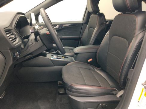 Used 2023 Ford Escape ST-Line FWD image 17