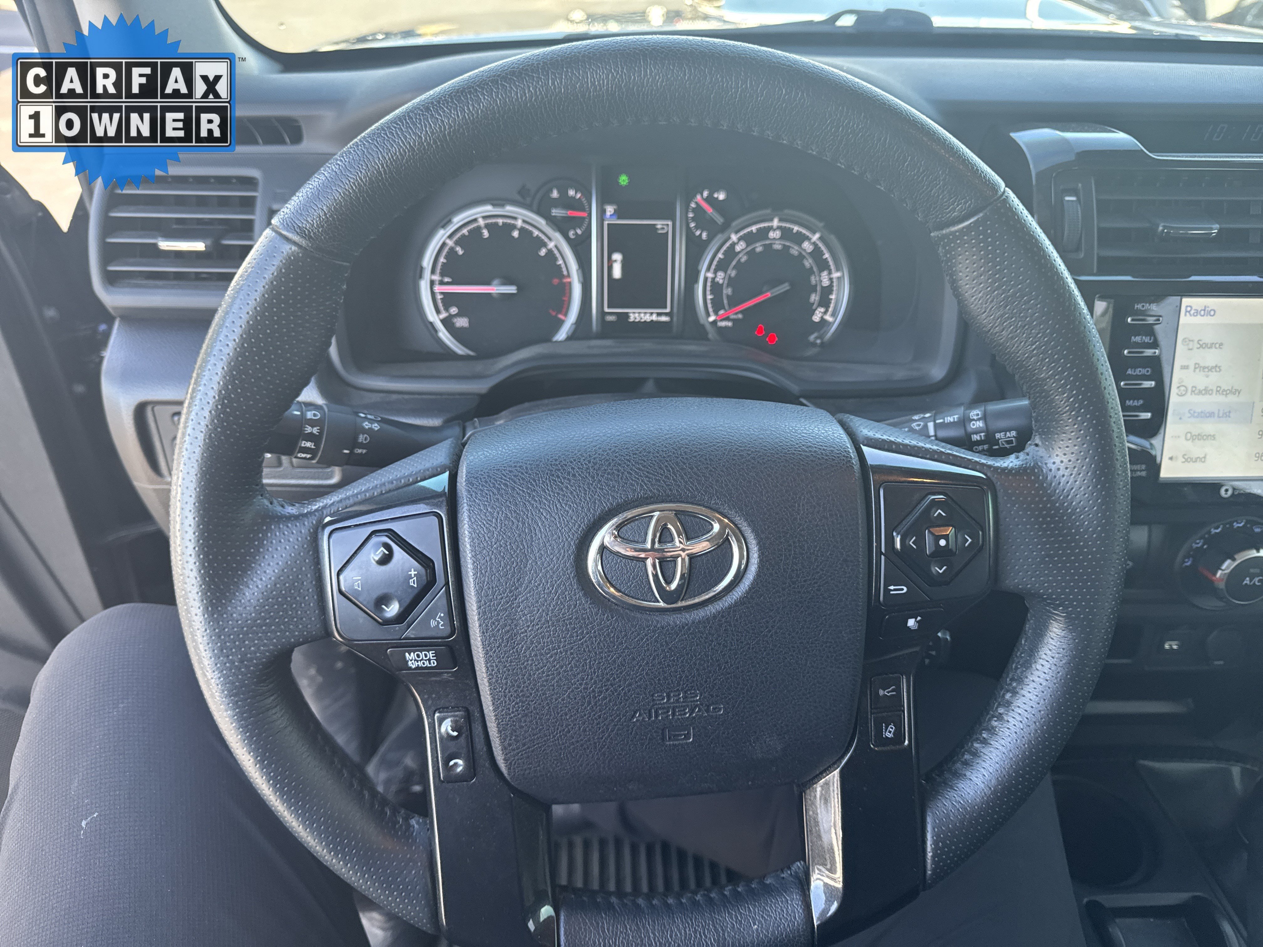 Used 2021 Toyota 4Runner Venture w/ Moonroof Package AWD/4WD image 18