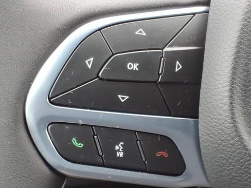 New 2026 Chrysler Voyager LX image 17