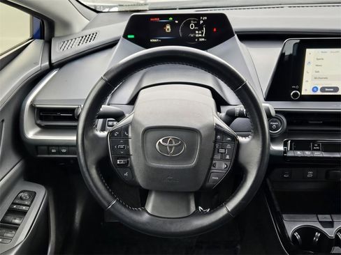 Used 2024 Toyota Prius LE image 14