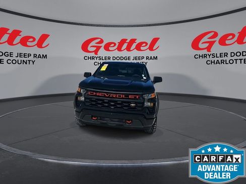 Used 2022 Chevrolet Silverado 1500 Custom image 3
