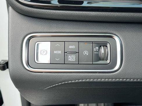 New 2026 Buick Enclave Preferred w/ Power Package AWD/4WD image 26