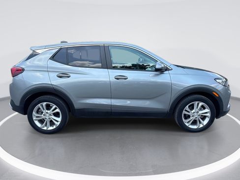 Used 2023 Buick Encore GX Preferred w/ Cold Weather Comfort Package FWD image 9