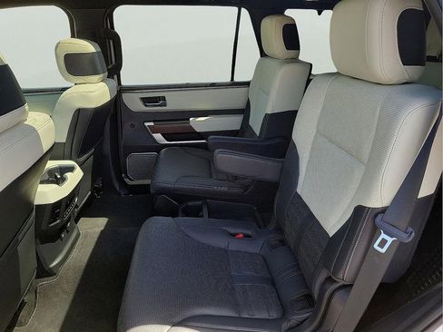 Used 2024 Toyota Sequoia Capstone image 13