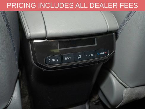 Certified 2024 Toyota Highlander XLE AWD/4WD image 8