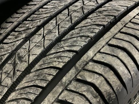 Used 2025 Buick Envision Sport Touring image 41