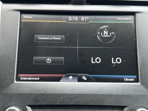 Used 2016 Ford Fusion SE AWD/4WD image 13