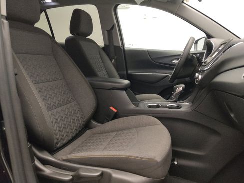 Used 2023 Chevrolet Equinox LT image 21