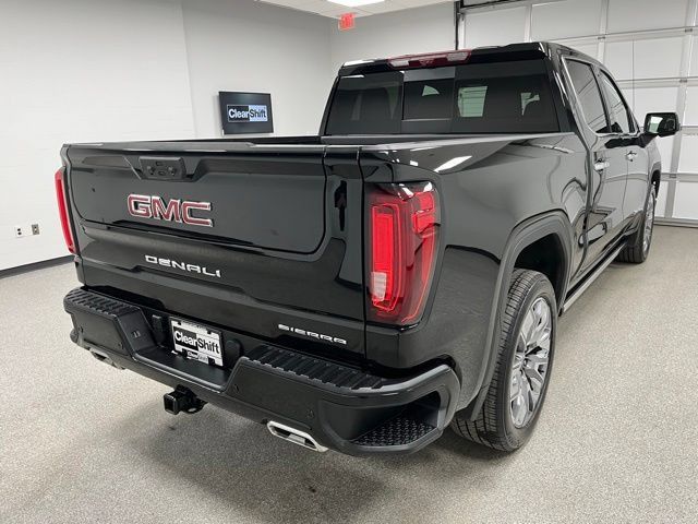 Used 2025 GMC Sierra 1500 Denali w/ Denali Reserve Package AWD/4WD image 10