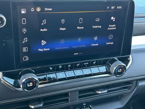 Used 2023 Chevrolet Colorado LT w/ LT Convenience Package II image 27