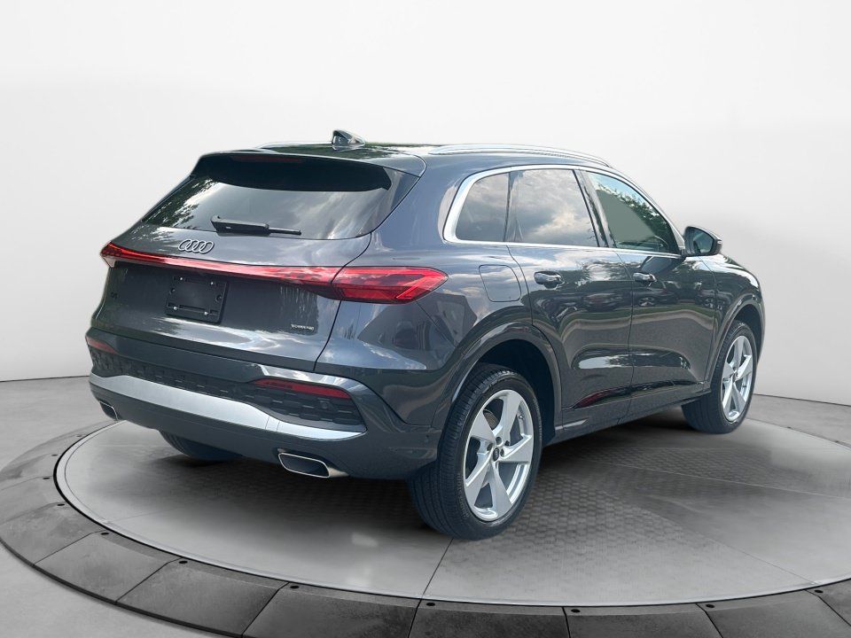Certified 2025 Audi Q5 Premium Plus AWD/4WD image 7