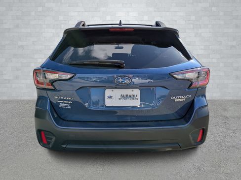 Certified 2021 Subaru Outback Premium image 6