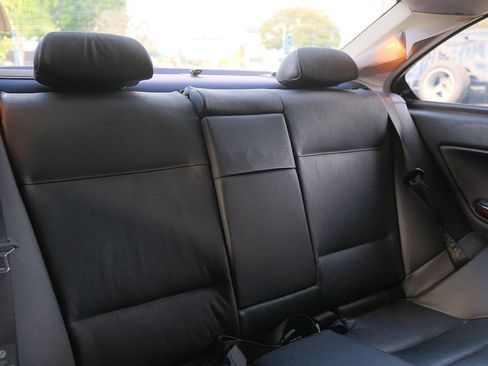 Used 2002 BMW 325Ci Coupe RWD image 28
