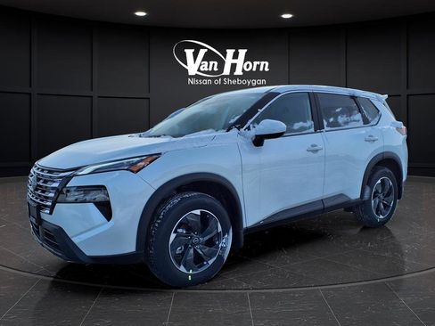 New 2026 Nissan Rogue SV w/ Cold Weather Package AWD/4WD image 4