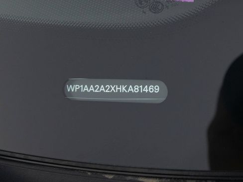 Certified 2017 Porsche Cayenne AWD/4WD image 53