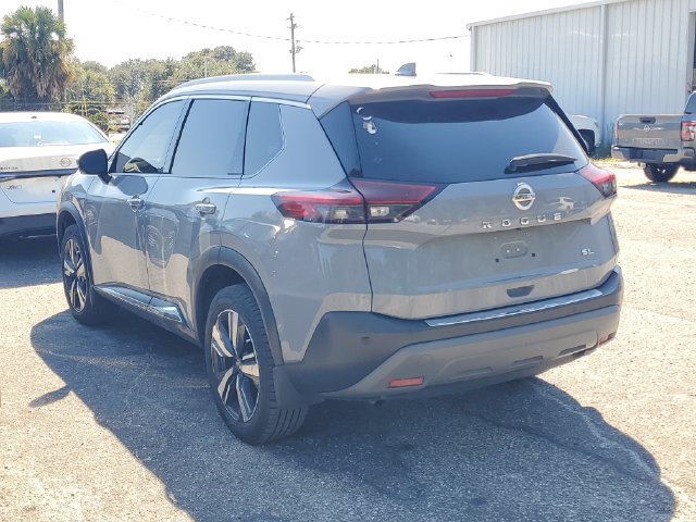 Used 2021 Nissan Rogue SL w/ Premium Package FWD image 3