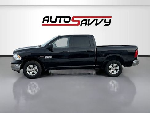 Used 2019 RAM 1500 Classic SLT AWD/4WD image 4