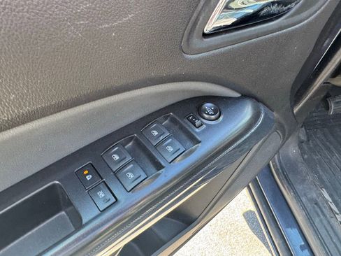 Used 2018 Chevrolet Colorado Z71 w/ Centennial Edition image 17