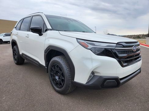 Used 2025 Subaru Forester Touring w/ Popular Package - Touring image 2