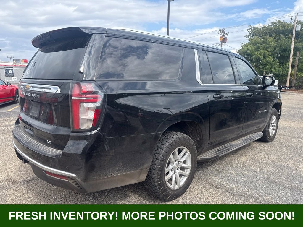 Used 2021 Chevrolet Suburban LT AWD/4WD image 2