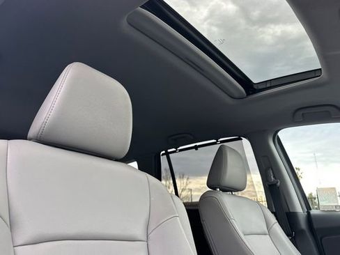 Certified 2019 Honda Pilot EX-L image 17