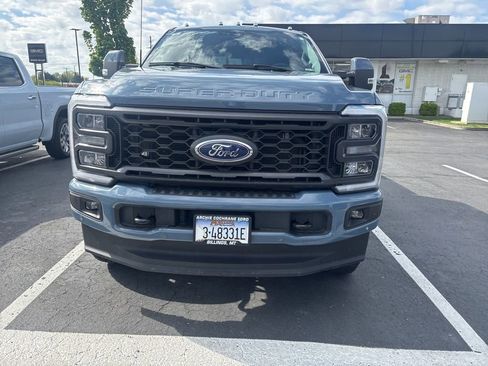 Used 2023 Ford F250 Lariat w/ Lariat Ultimate Package AWD/4WD image 8