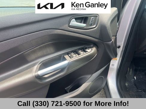Used 2016 Ford Escape SE FWD image 26