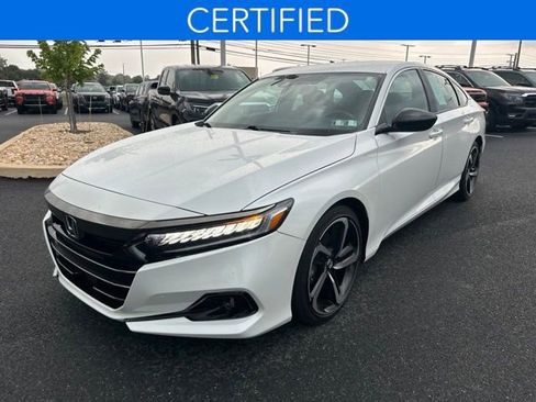 Used 2022 Honda Accord Sport image 3