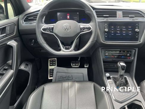 Used 2023 Volkswagen Tiguan SE FWD image 29