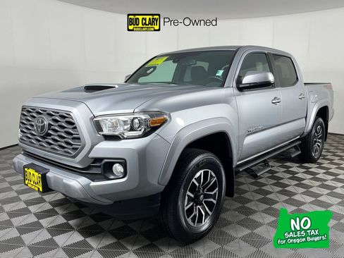 Used 2021 Toyota Tacoma TRD Sport w/ Technology Package AWD/4WD image 1
