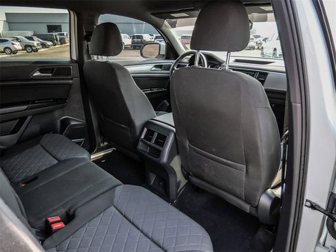 Used 2020 Volkswagen Atlas Cross Sport S image 20