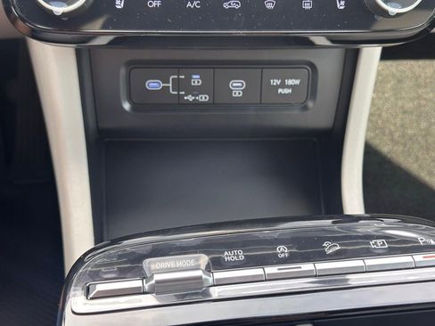 New 2026 Hyundai Tucson Limited image 35