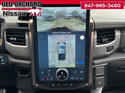 Used 2022 Ford F150 Lightning Lariat image 18