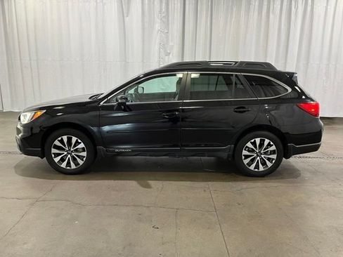 Used 2017 Subaru Outback 2.5i Limited AWD/4WD image 7